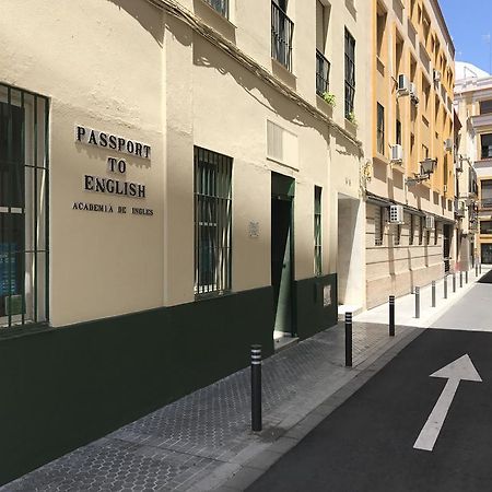 Bromham Apartment Seville Exterior photo
