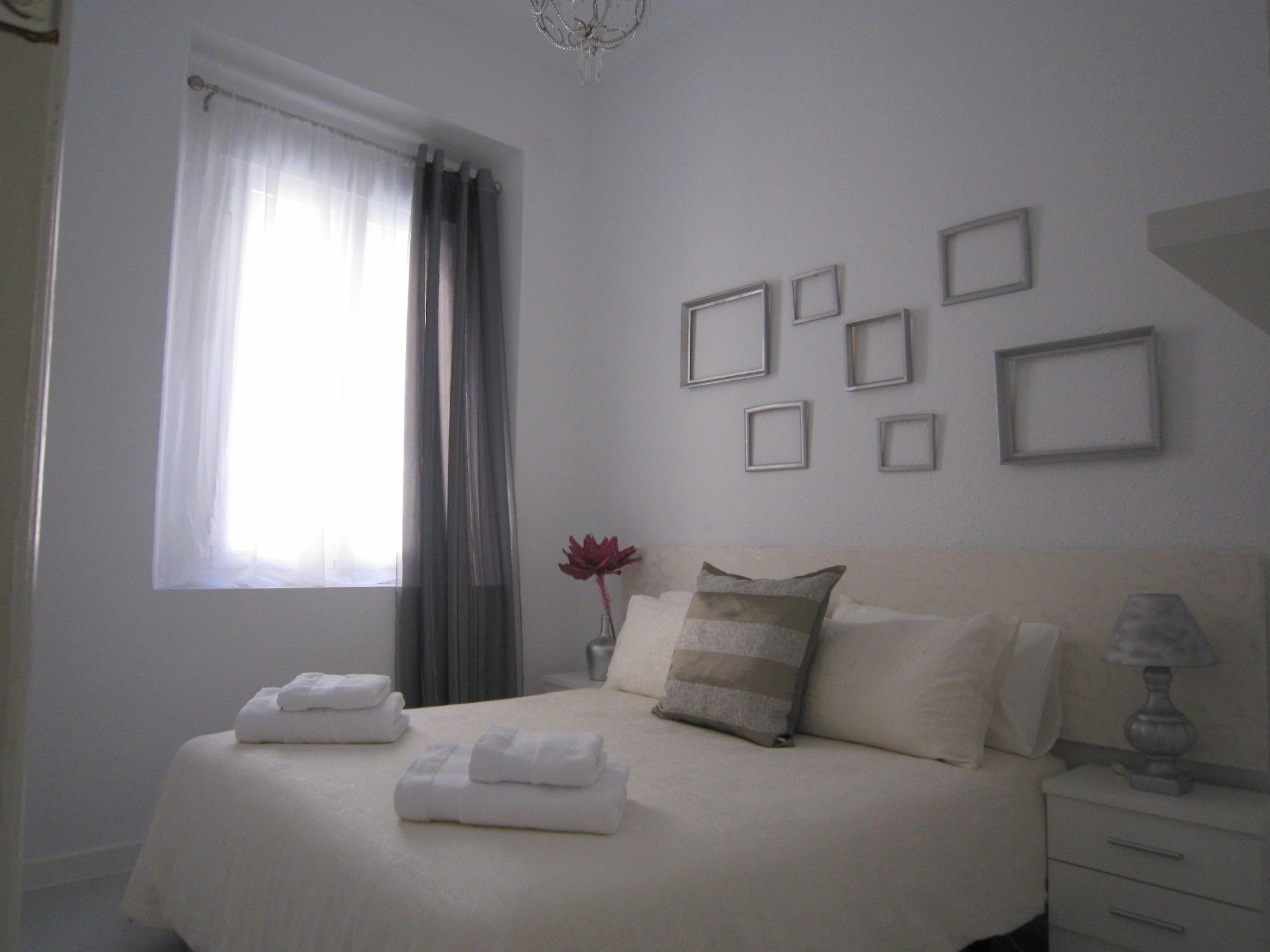 Bromham Apartment Seville Exterior photo
